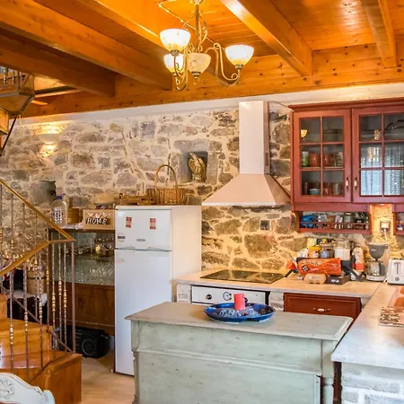 Kleitor Stone Villa-peloponnese Getaway Villa